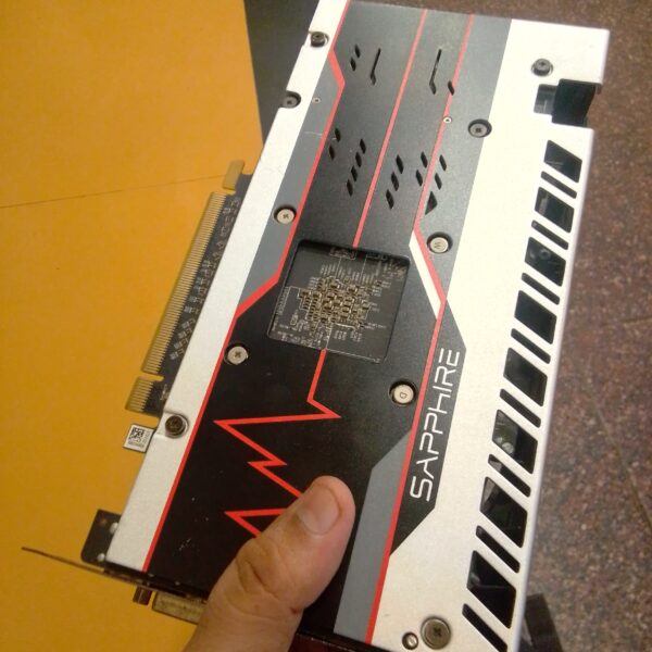 Saphire RX580 8gb graphics card Pre Owned